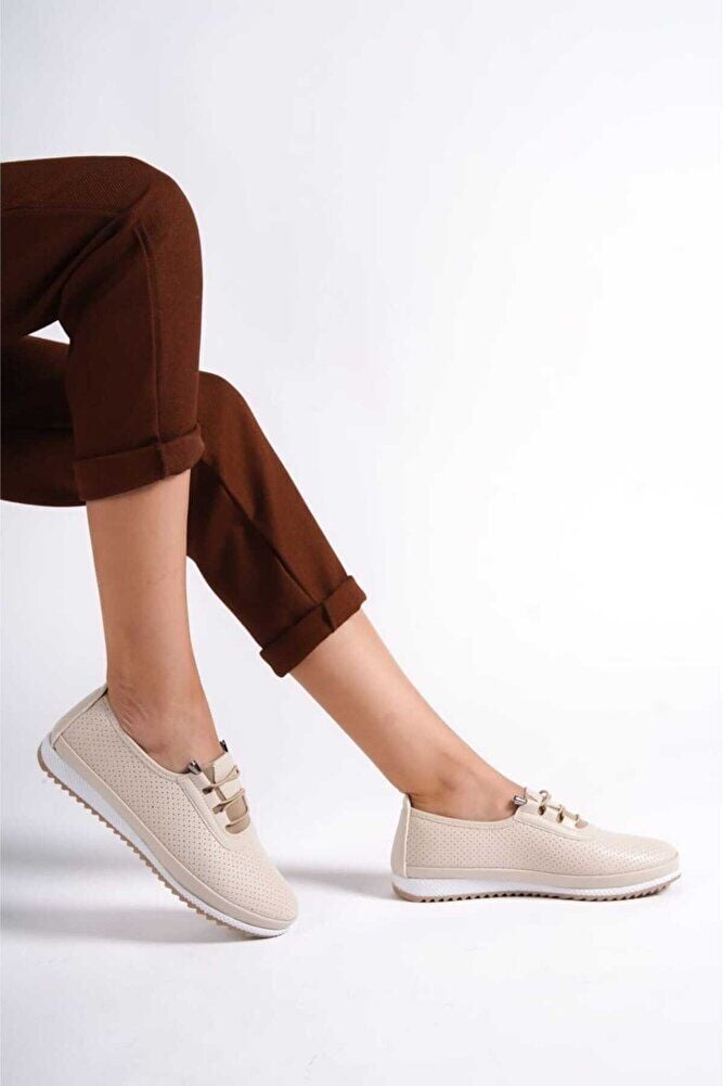 Delikli Rahat Esnek Yumuşak Ortopedik Comfort Ayakkabı Bej - 38
